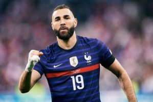 yl23455永利官网-本泽马：不可能总是赢 洛里斯：不拿疲劳作输球借口